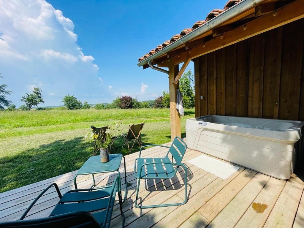Dome Insolite Cedre Jacuzzi Et Petits Dejeuners Inclus Lagraulet-du-Gers Εξωτερικό φωτογραφία